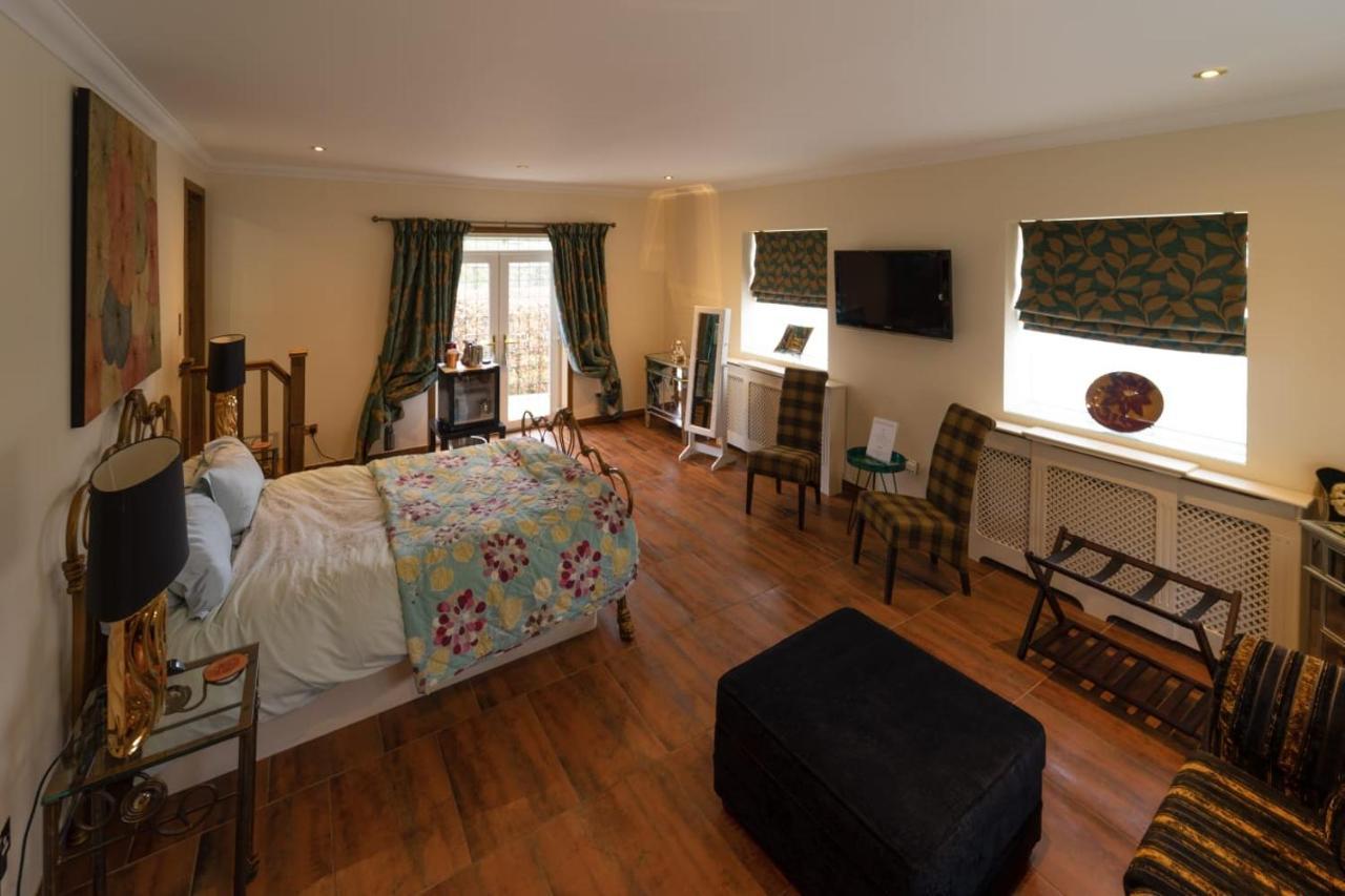 Retreat At The Knowe Auchincruive Estate Bed & Breakfast Ayr Exterior photo
